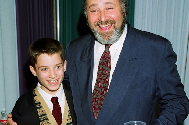 Elijah Wood and Rob Reiner in 1994