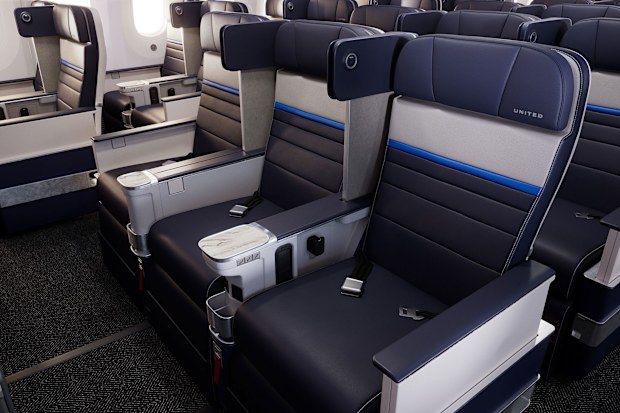 united airlines new plane cabins