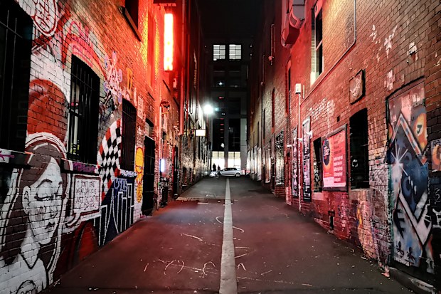 Melbourne laneway at night