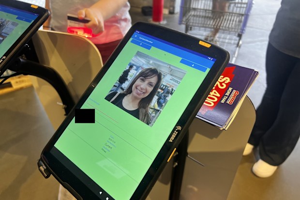Costco new entry requirement for members