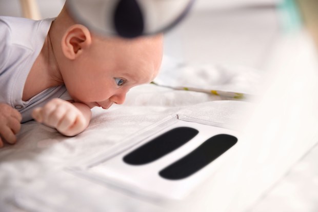 How to get your baby to love tummy time