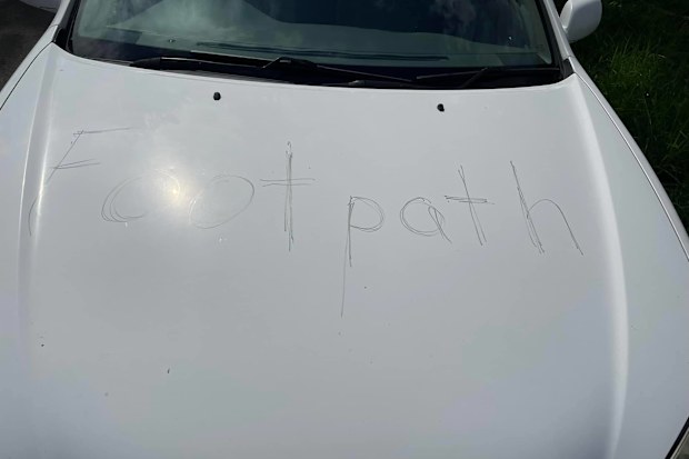 'Footpath' message left on grandparents' car