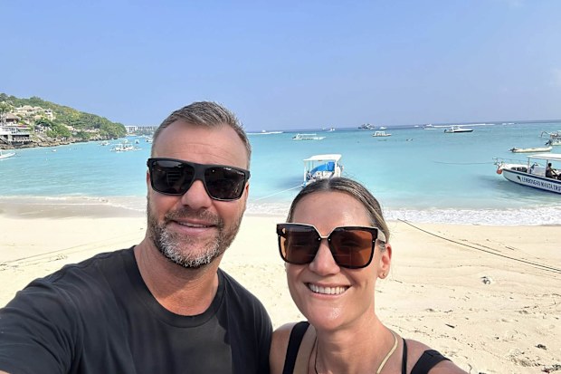 Dan and Naomi Toohey travelling Australia