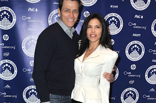 jeff bezos and Lauren Sanchez prenup