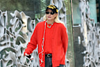 NEW YORK, NY - NOVEMBER 03: Gigi Hadid is seen on November 03, 2023 in New York City.  (Photo by Jose Perez/Bauer-Griffin/GC Images)