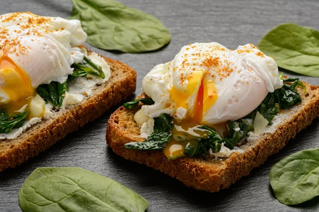 Poached egg in the air fryer hack