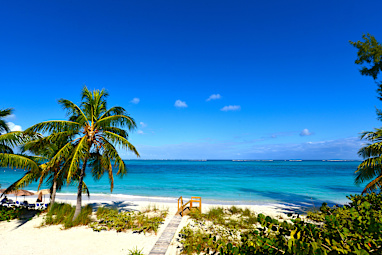 17. Grace Bay Beach, Turks and Cacos