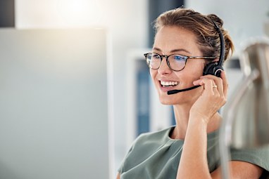 9. Contact centre/online customer service - entry para-professional