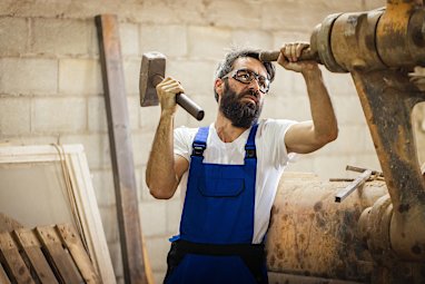 4. Other repair and maintenance trades - experienced para-professional