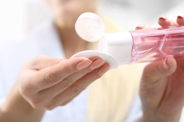 Makeup remover stock