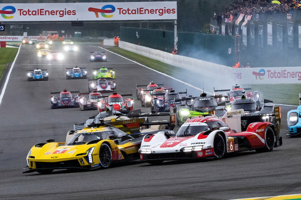 The start of the 6 Hours of Spa.