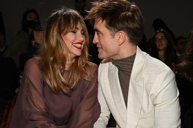 Suki Waterhouse and Robert Pattinson