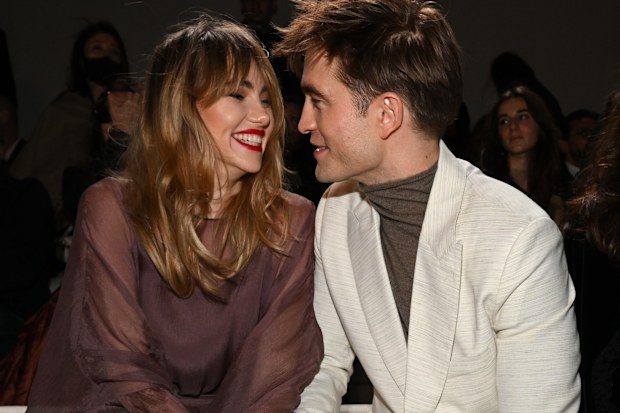 Suki Waterhouse and Robert Pattinson