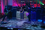 <p>I﻿n 2004, Ashlee Simpson appeared as <em>SNL's </em>musical guest, and it was a true demonstration of just how quickly Live TV can go South.</p><p>The singer, who was only around 19 or 20 years old at the time, took to the stage ﻿ready to perform her hit song<em> Pieces of Me.</em></p><p>As the band began to play, Simpson started to dance along to the beat, but seemingly got distracted and missed her cue to start singing.</p><p>But it wasn't the missed cue that had fans around the world outraged. ﻿</p>