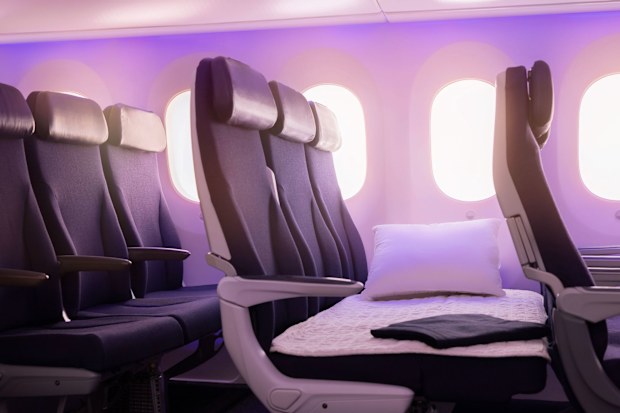 air new zealand dreamliner retrofit