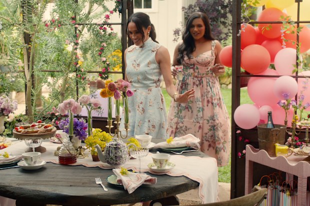 With Love, Meghan. (L to R) Meghan, Duchess of Sussex, Mindy Kaling