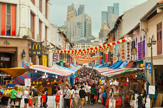 chinatown street market singapore