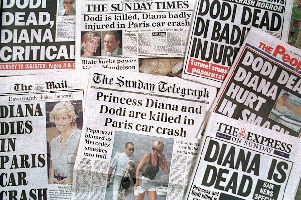 Newspapers announcing the death of Princess Diana in 1997. 