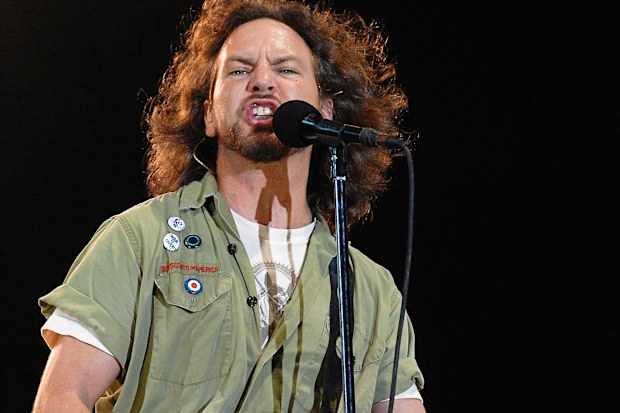 MANCHESTER, TN - JUNE 14: Eddie Vedder of Pearl Jam performs at the 2008 Bonnaroo Music and Arts Festival on June 14, 2008 in Manchester, Tennessee. (Photo by Rob Loud/Getty Images)