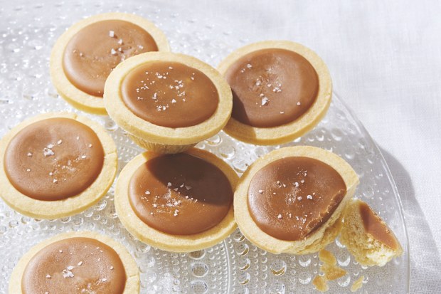 Salted caramel tart