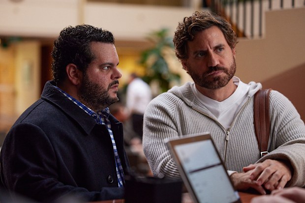 Josh Gad, Édgar Ramírez, Wolf Like Me, Stan