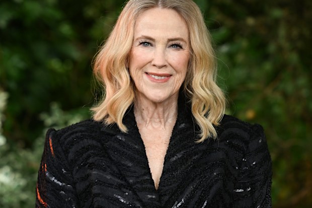 LONDON, ENGLAND - AUGUST 30: Catherine O'Hara attends the London photocall of "Beetlejuice Beetlejuice" at One Marylebone on August 30, 2024 in London, England. (Photo by Kate Green/Getty Images for Warner Bros. Pictures)