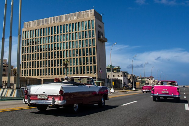Officials will investigate mysterious injuries of diplomats at the US embassy in Havana. 