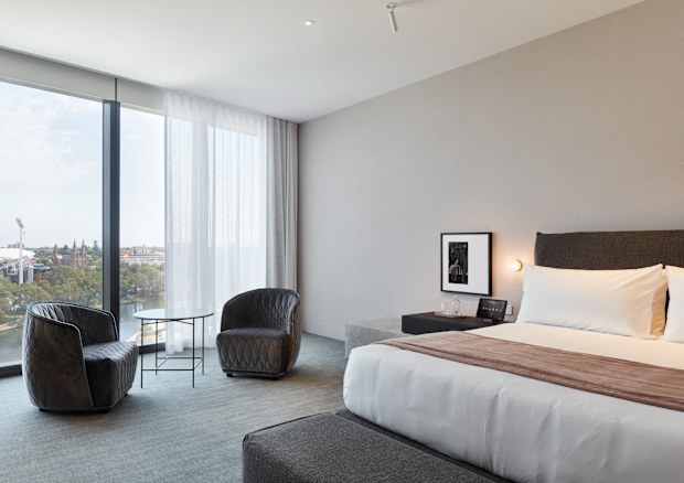 Best Hotel Room Service: EOS by Skycity, SA