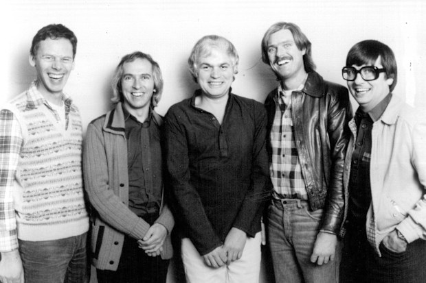 Herbie Flowers, John Williams, Steve Gray, Kevin Peek, Tristan Fry. 