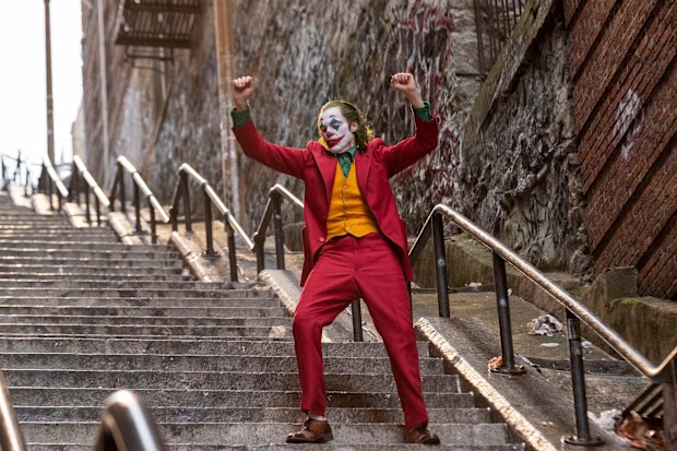 Joaquin Phoenix, Joker, movie, staircase scene