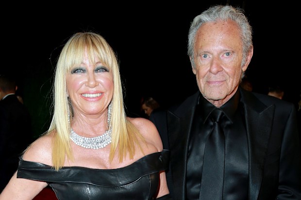 Suzanne Somers and Alan Hamel in 2019.