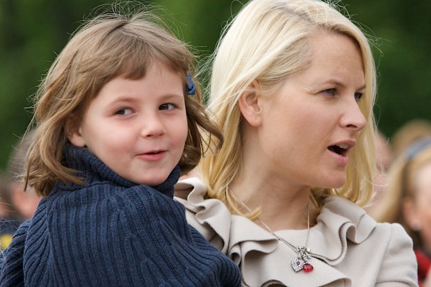 OSLO, NORWAY - JUNE 05:  Princess Ingrid Alexandra of Norway and Princess Mette-Marit of Norway greet the Eco-agents' Parade in Palace Square on June 5, 2009 in Oslo, Norway.  (Photo by Ragnar Singsaas/Getty Images)