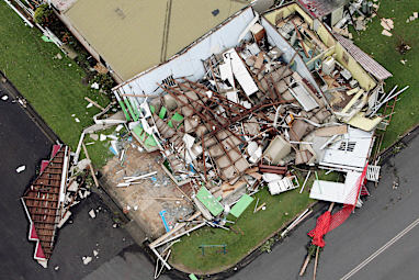 Cyclone Larry, 2006
