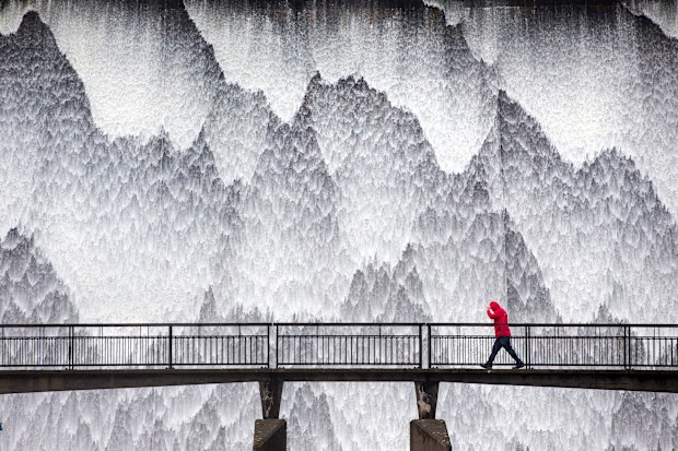 Dam Wet