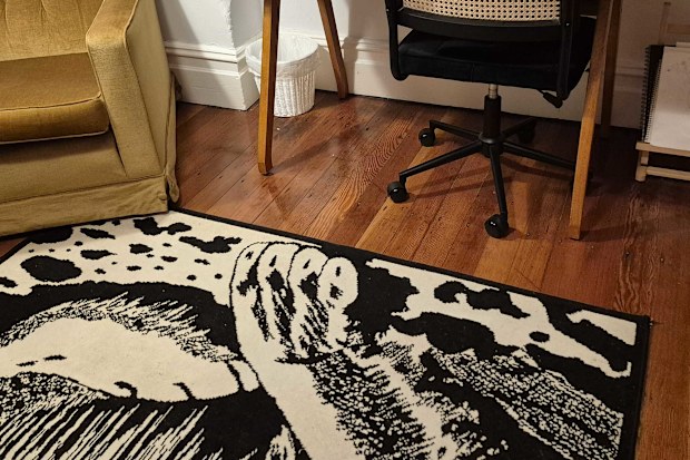 Rug hack that stopped it slipping hardwood floors bedroom