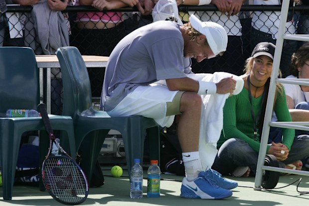 Lleyton Hewitt and Bec Hewitt (then dating) during practice at the Medibank International at Olympic Park at the Australian Open 2005.