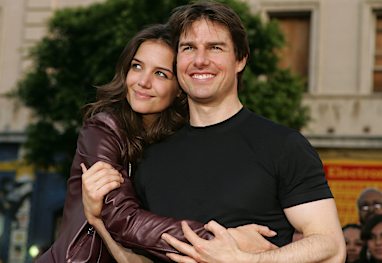 Tom Cruise and Katie Holmes debut romance