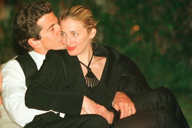 John F. Kennedy, Jr and Carolyn Bessette Kennedy