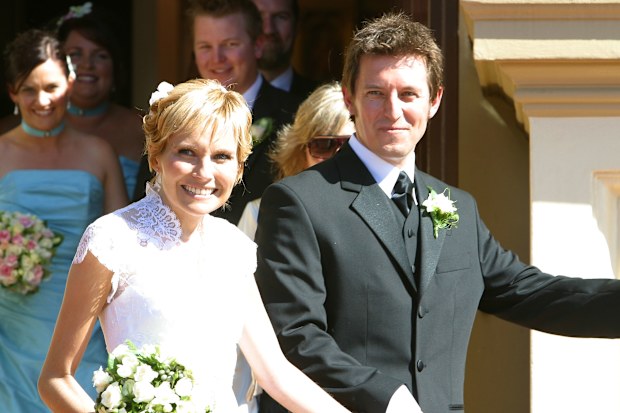 Rove McManus, Belinda Emmett, wedding day, church