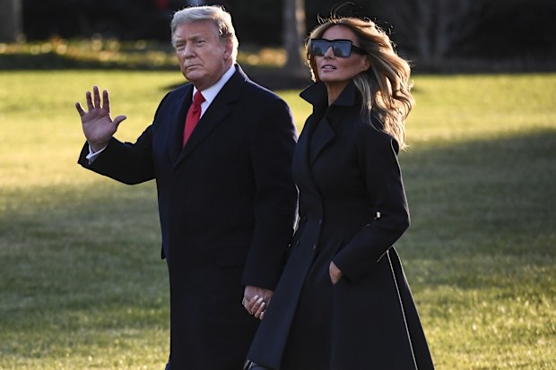 President Trump and first lady Melania Trump depart the White House on Wednesday afternoon, Dec. 23, 2020. MUST CREDIT: Washington Post photo by Toni L. Sandys