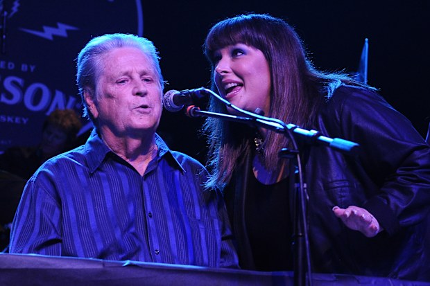 LOS ANGELES, CA - MARCH 30:  Musician Brian Wilson and singer Carnie Wilson of Wilson Phillips perform onstage during Brian Fest: A Night to Celebrate the Music of Brian Wilson at Fonda Theater on March 30, 2015 in Los Angeles, California.  (Photo by Allen Berezovsky/Getty Images)