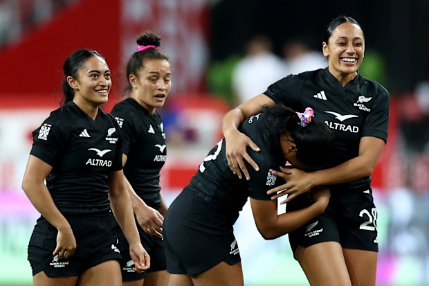 New Zealand players celebrate after defeating Australia in the womens cup final on day two of the HSBC SVNS Singapore.