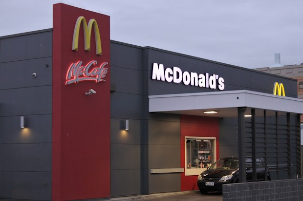 kfc breakfast trial to rival mcdonalds