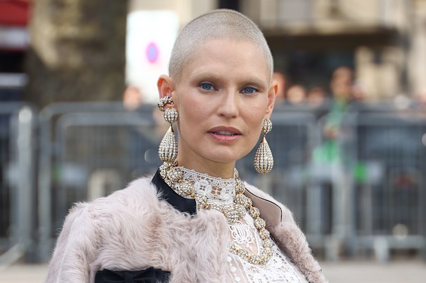 Bianca Balti attends the Valentino Womenswear Fall/Winter 2025-2026 show as part of Paris Fashion Week at Institut du Monde Arabe on March 9, 2025 in Paris, France. 