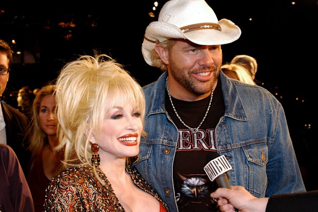 Dolly Parton and Toby Keith during 2003 BMI Country Music Awards.