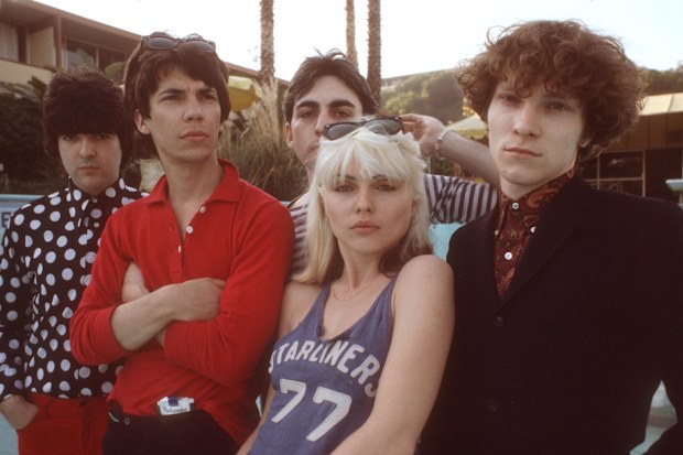 Chris Stein, Jimmy Destri, Debbie Harry, Gary Valentine and Clem Burke of Blondie