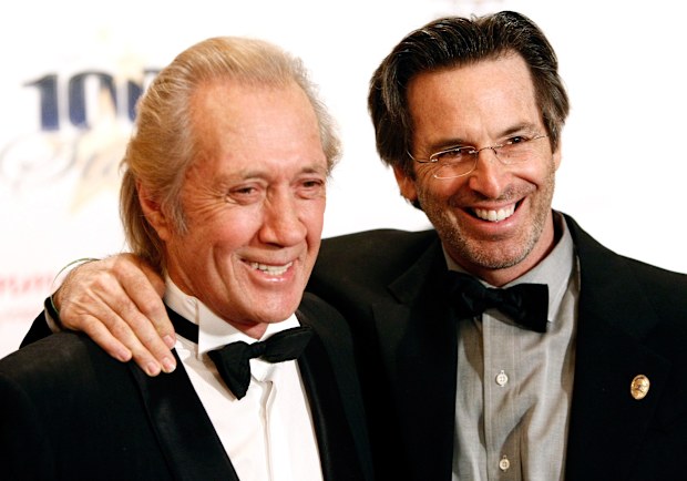 Actors David Carradine and Robert Carradine arrive at the 18th Annual Night Of 100 Stars Gala held at the Beverly Hills Hotel on February 24, 2008 in Beverly Hills, California
