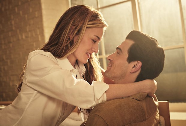 Sarah Pidgeon as Carolyn Bessette Kennedy, left, and Paul Kelly as John F. Kennedy Jr. in a scene from "Love Story: John F. Kennedy Jr. & Carolyn Bessette." 