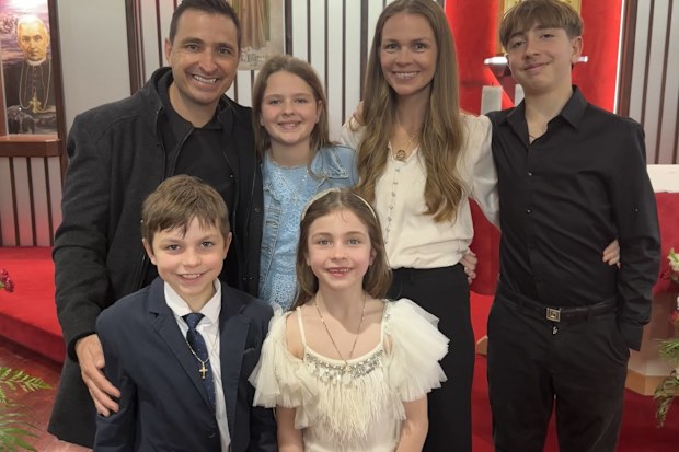 katie and vic lorusso with their children nicholas annabella ariana and vito