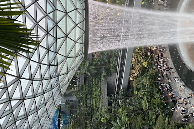 indoor rain vortex Singapore Airport indoor waterfall